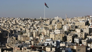 Amerikai kiképzőket lőtt agyon egy jordán rendőr