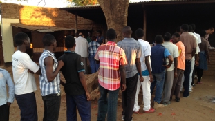 Így állnak sorba gulyásért Malawiban