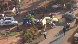 Halálos áldozatai is vannak a bamakói szálloda foglalásnak