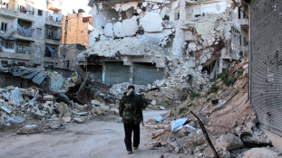 Dübörög az orosz offenzíva Szíriában