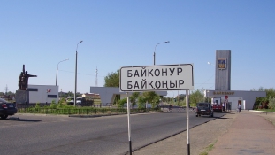 Menetrendszerinti légijárattal Bajkonurba