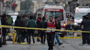 Nyugtatni próbálják a török lakosságot az újabb merénylet után