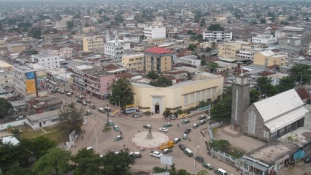 A harcok után lassan kezd visszatérni az élet Brazzaville-be