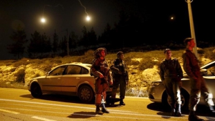 Merénylők otthonait robbantotta fel a hadsereg Ciszjordániában