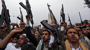 Tűzszünet van, mégis harcolnak Jemenben