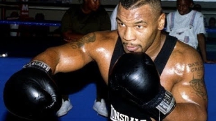 Mike Tyson koszorúzza meg Kína bokszvilágbajnokát?