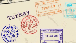 Az EB kész a törökök vízumkényszerének eltörlésére – feltételesen