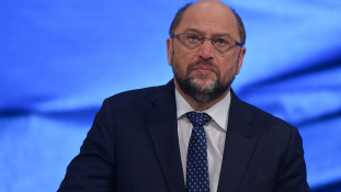Hamarosan indulnak a tárgyalások a kilépésről – Schulz