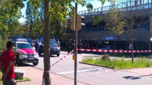 Senki sem sérült meg, a lövöldözővel végeztek a rendőrök a németországi moziban