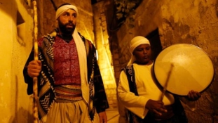 Ahol egy keresztény ébreszti a ramadáni reggelire a muszlimokat