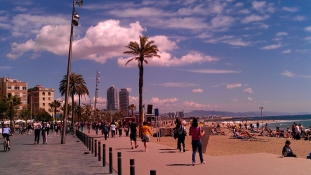 Halottszámláló a spanyol strandon