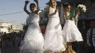Sokk Egyiptomban: 12 éves fiú vett feleségül egy 10 éves lányt