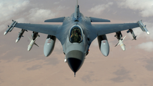 Amerikai F-16-osok mentek Koreába