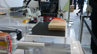 Japánban már robot készíti a szusit