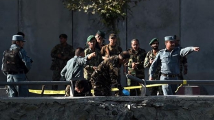 Túszejtés és öngyilkos merényletsorozat Kabulban