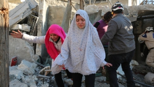 Aszad felel 300 ezer szíriai haláláért