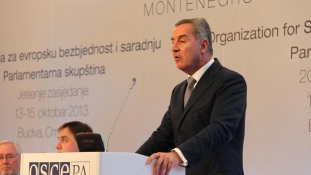 Maradnak a szocialisták Montenegróban, de koalíciót kell alakítaniuk