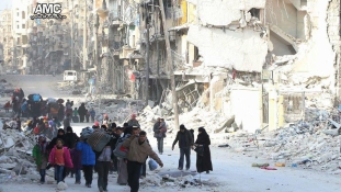 Aleppó: éjjel is folytatódott az evakuálás  – Idlib lehet a következő