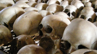 Ruanda a Vatikán bocsánatát követeli a népirtás miatt