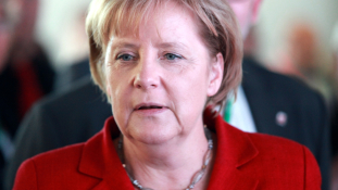Merkel: burkatilalom Németországban