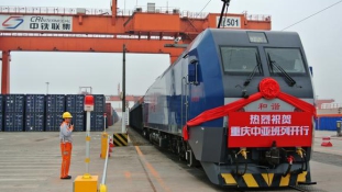 Új Selyemút: megérkezett az első kínai tehervonat Londonba