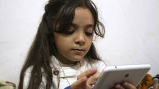 Levelet írt Trumpnak a világhírű szíriai kislány