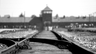 Az egykori SS-tisztek emlékeit keresik Auschwitzban
