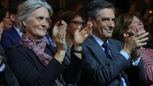 Visszalép a legesélyesebb francia elnökjelölt, ha vizsgálat indul a neje ellen
