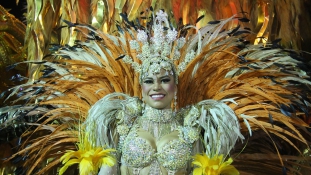 A polgármester nélkül nyílt meg a karnevál Rióban