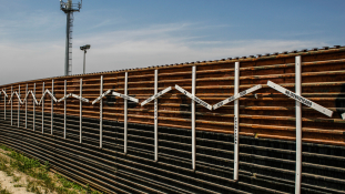 Mexikó migránsközpontokat hoz létre konzulátusain az USA-ban