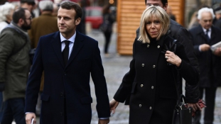 Több mint First Lady – tanácsadó is lenne a férjénél 24 évvel idősebb Mme Macron