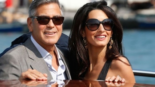 Megszülettek Amal és George Clooney ikrei