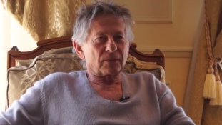 Roman Polanski áldozata hivatalosan is kéri a vizsgálat megszüntetését a filmrendező ellen