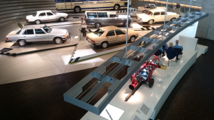 Ikonikus autók parádéja – fotóriport a Mercedes múzeumából