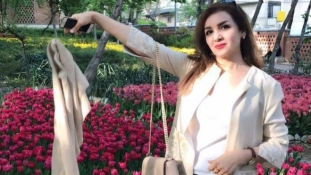 Miért bújnak iráni nők szerdánként fehérbe?