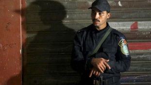 Újabb összecsapások Egyiptomban, de most a radikális iszlamisták húzták a rövidebbet