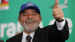 Csaknem 10 év börtön korrupcióért Lula exelnöknek Brazíliában
