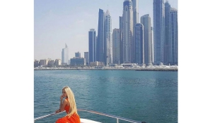 Így élnek a hipergazdag lányok és fiúk Dubajban