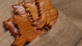 Rémfarkas alakú sütiket árul a Trónok harca egyik szereplője
