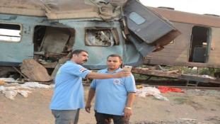 Megbüntették az egyiptomi vonatronccsal szelfiző mentőket