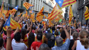 Katalónia kikiáltotta függetlenségét, de ezt senki sem ismeri el