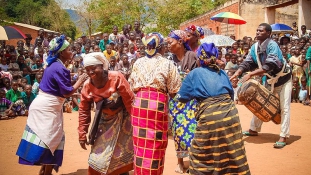 Malawi: kijárási tilalom vámpírok miatt