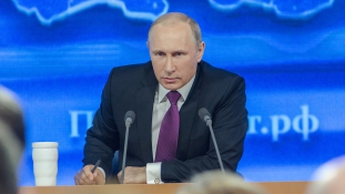 Putyin: Oroszország nem akar új fegyverkezési versenyt!