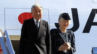 Japán császára 2019. április 30-án adja át a trónt fiának
