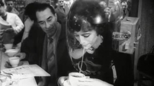 Bizarr találmány a szmog ellen az 50-es évek Londonjából – videó