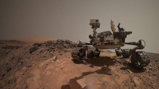 Soha nem látott fotókat közölt a NASA a Mars felszínéről