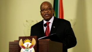 Azonnali hatállyal lemondott Dél-Afrika korrupcióval gyanúsított elnöke