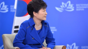 24 év börtön korrupcióért Dél-Korea volt elnökasszonyának