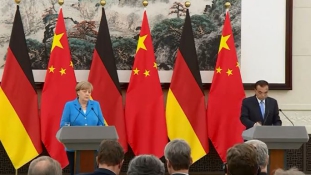 Merkel Pekingben: a német kancellár 11. alkalommal tárgyalt Kínában