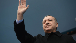Erdogan győzelmi beszéde Ankarában – videó